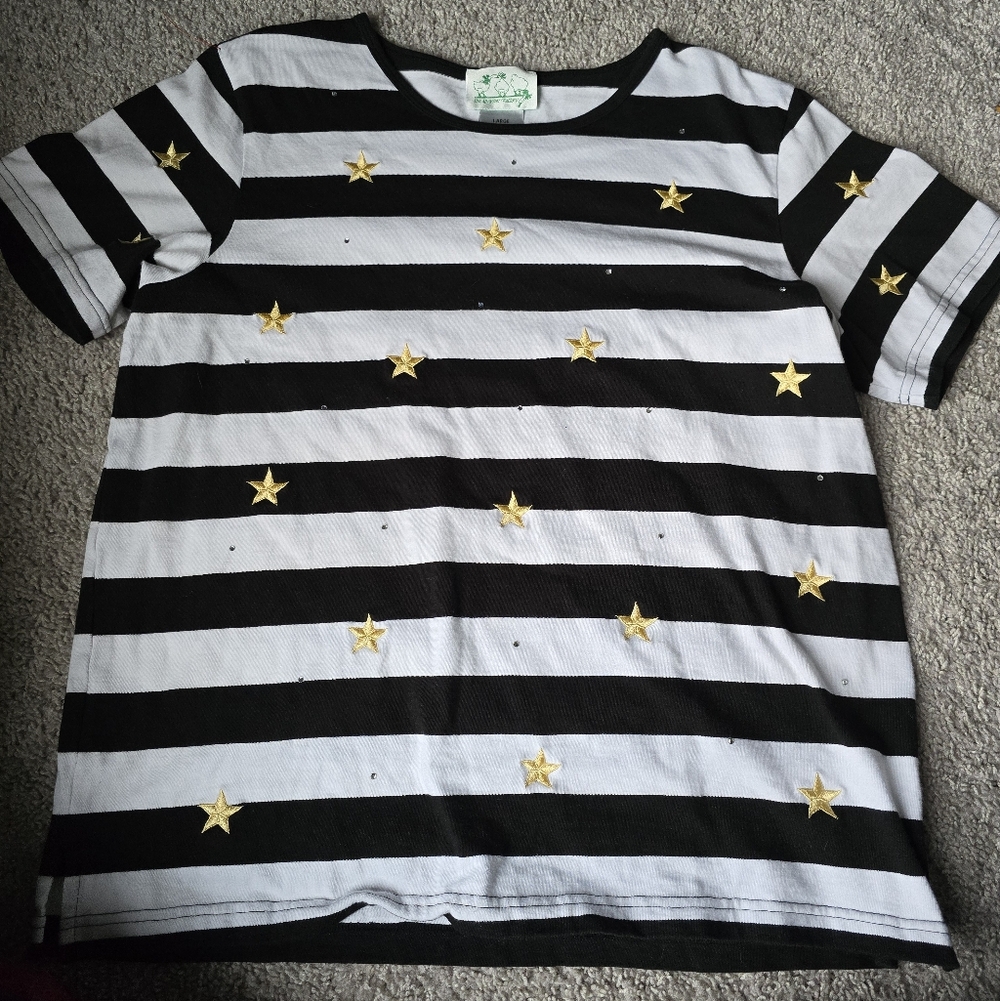 Quacker Factory L Black White Striped Star Stud Tee